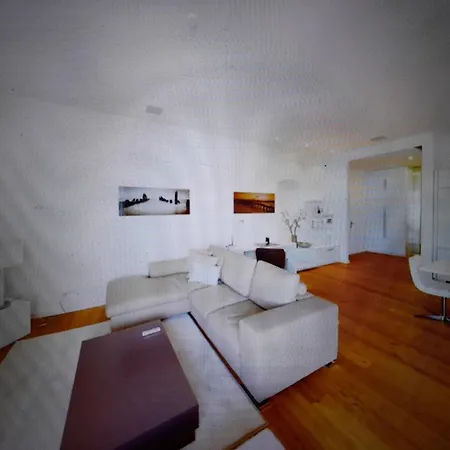 Apartment Fln Central Locationzzz